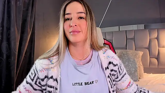 Snapshot of AliceSteel12 chatting on 29, 1, 2025 AliceSteel12 online show from 29, 1, 2025