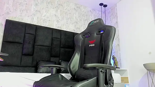 GabrielaBlake  online show from 17, 3, 2025