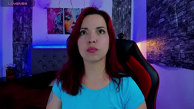Snapshot of tatiana_sc chatting on 17, 2, 2025 tatiana sc online show from 17, 2, 2025