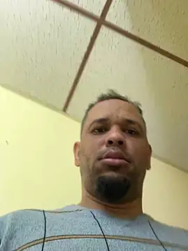 Snapshot of kelin17 chatting on 7, 3, 2025 kelin17 online show from 7, 3, 2025