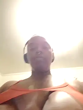 LeannaMarie69 online show from 14, 12, 2024