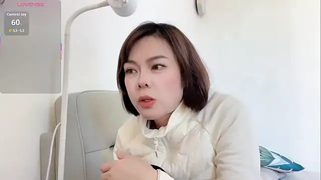 Linda-LL online show from 1, 12, 2025