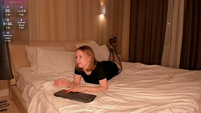 ms evasweet online show from 16, 12, 2024