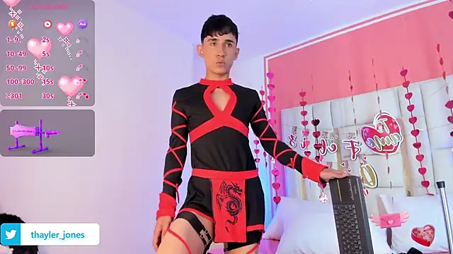 Snapshot of Thayler_jones chatting on 14, 2, 2025 Thayler jones online show from 14, 2, 2025