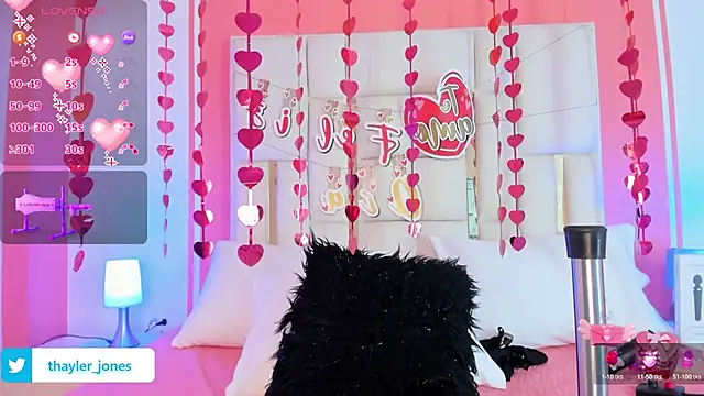 Snapshot of Thayler_jones chatting on 14, 2, 2025 Thayler jones online show from 14, 2, 2025