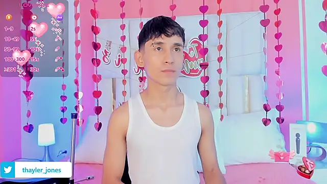 Snapshot of Thayler_jones chatting on 15, 2, 2025 Thayler jones online show from 15, 2, 2025