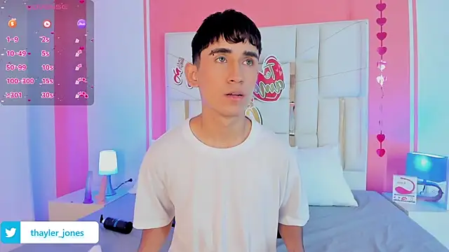 Snapshot of Thayler_jones chatting on 3, 3, 2025 Thayler jones online show from 3, 3, 2025