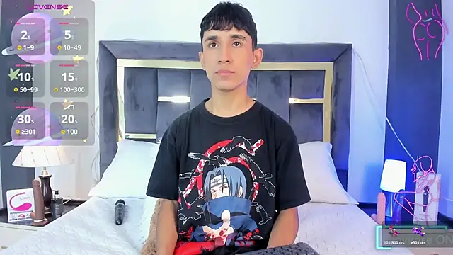 Snapshot of Thayler_jones chatting on 6, 3, 2025 Thayler jones online show from 6, 3, 2025