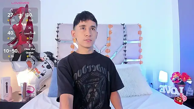 Snapshot of Thayler_jones chatting on 14, 10, 2025 Thayler jones online show from 14, 10, 2025