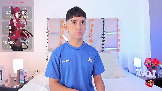 Snapshot of Thayler_jones chatting on 26, 10, 2025 Thayler jones online show from 26, 10, 2025