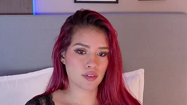 Snapshot of KasyRose chatting on 25, 2, 2025 KasyRose online show from 25, 2, 2025