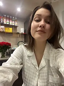 Snapshot of KikiWatson chatting on 5, 12, 2024 KikiWatson online show from 5, 12, 2024