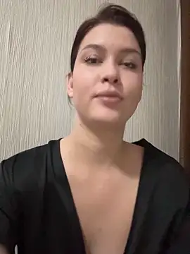 Snapshot of KikiWatson chatting on 9, 10, 2025 KikiWatson online show from 9, 10, 2025