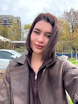 Snapshot of KikiWatson chatting on 24, 10, 2025 KikiWatson online show from 24, 10, 2025