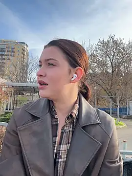 Snapshot of KikiWatson chatting on 21, 11, 2025 KikiWatson online show from 21, 11, 2025