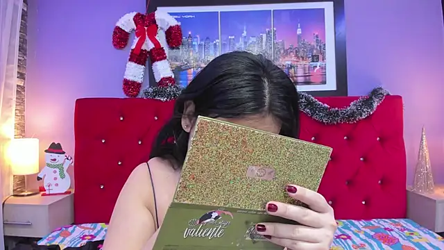 AbbyJonhs online show from 4, 12, 2024