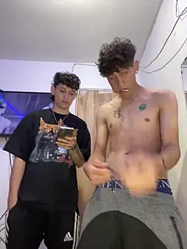 Snapshot of LatinBoysxxx chatting on 18, 1, 2025 LatinBoysxxx online show from 18, 1, 2025