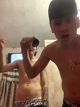 Snapshot of LatinBoysxxx chatting on 15, 3, 2025 LatinBoysxxx online show from 15, 3, 2025