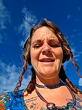 Snapshot of thatonespicychick chatting on 21, 9, 2025 thatonespicychick online show from 21, 9, 2025