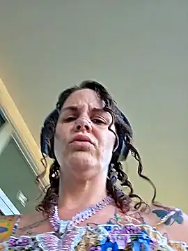 Snapshot of thatonespicychick chatting on 27, 9, 2025 thatonespicychick online show from 27, 9, 2025