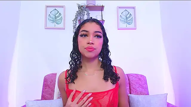 Snapshot of Sara_Jhonson chatting on 1, 12, 2024 Sara Jhonson online show from 1, 12, 2024