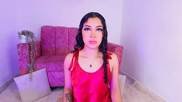 Snapshot of Sara_Jhonson chatting on 8, 11, 2025 Sara Jhonson online show from 8, 11, 2025