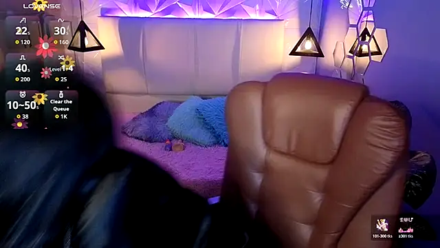 AlessiaVal  online show from 20, 11, 2025