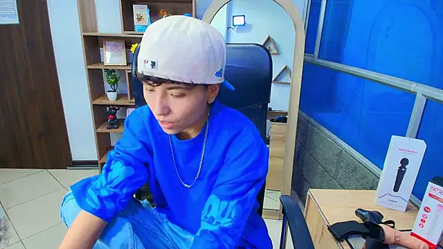 Im Mathias online show from 29, 11, 2025