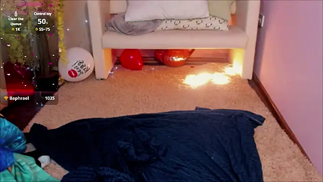 DreamyLuna online show from 3, 3, 2025