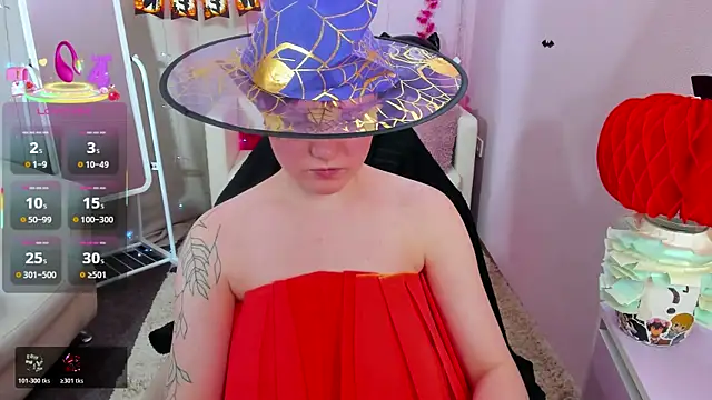 DreamyLuna online show from 17, 10, 2025