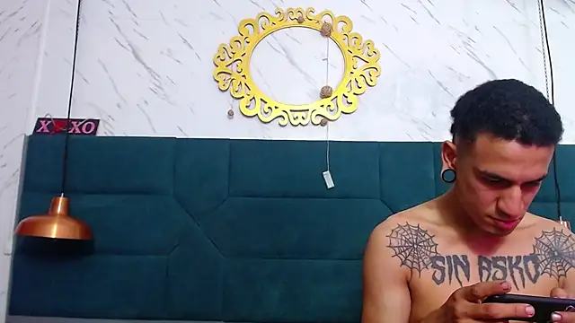 Snapshot of salome_daniel chatting on 10, 2, 2025 salome daniel online show from 10, 2, 2025