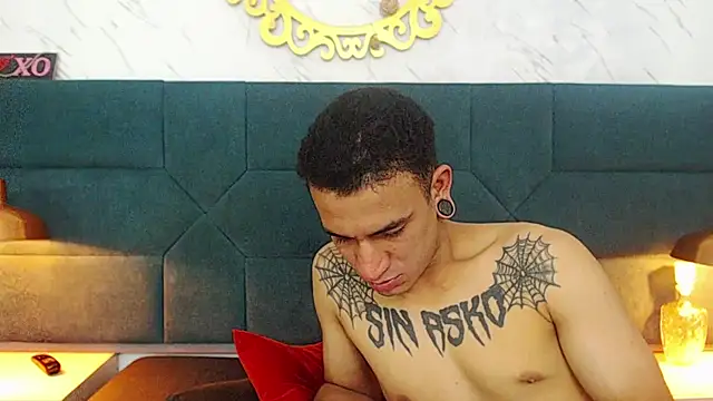 Snapshot of salome_daniel chatting on 10, 9, 2025 salome daniel online show from 10, 9, 2025