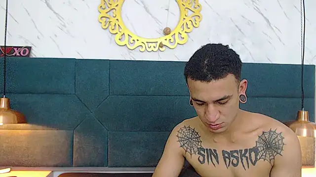 Snapshot of salome_daniel chatting on 18, 9, 2025 salome daniel online show from 18, 9, 2025