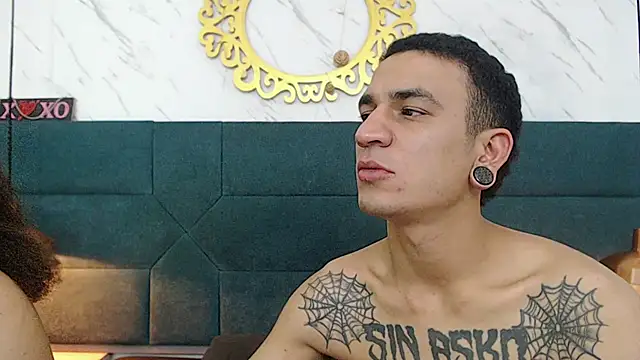 Snapshot of salome_daniel chatting on 9, 10, 2025 salome daniel online show from 9, 10, 2025