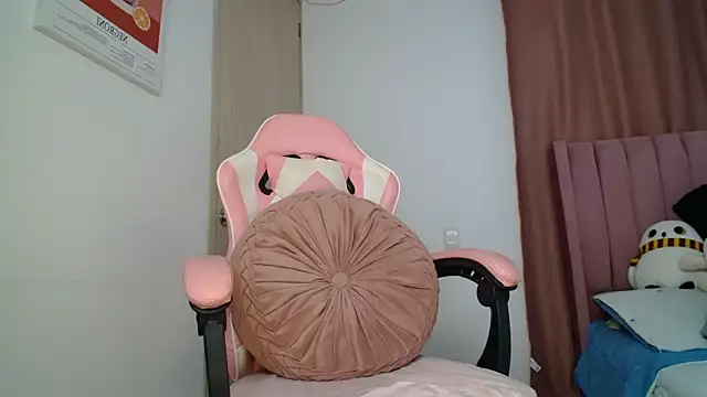 emmily forev3r online show from 26, 3, 2026