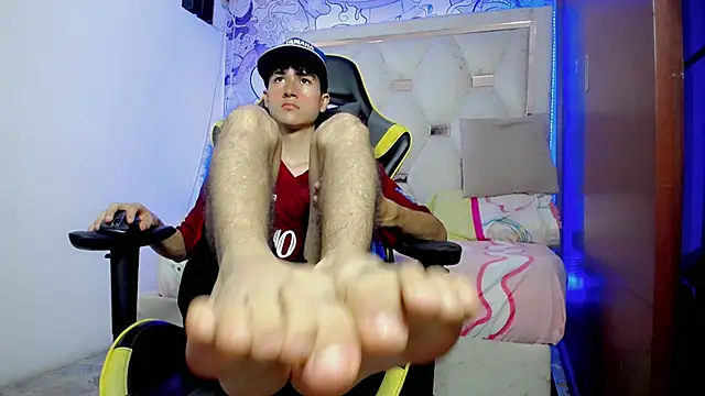 Snapshot of johnny_cagee chatting on 26, 11, 2025 johnny cagee online show from 26, 11, 2025