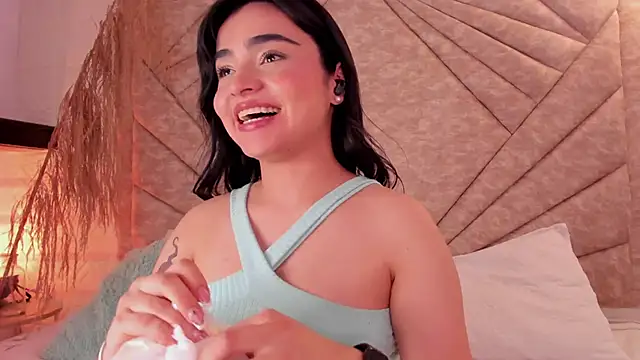 Snapshot of ConnieFontane chatting on 16, 3, 2025 ConnieFontane online show from 16, 3, 2025