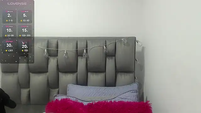 julz 03 online show from 5, 3, 2025