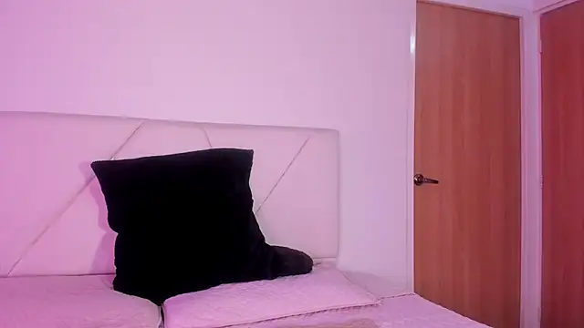 julz 03 online show from 18, 10, 2025