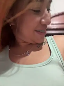 Snapshot of Alba_Grey chatting on 17, 12, 2025 Alba Grey online show from 17, 12, 2025