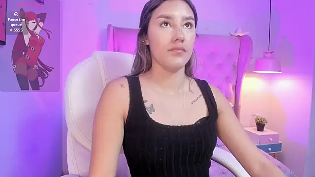 Snapshot of _Sophie__miller chatting on 8, 5, 2026 Sophie miller online show from 8, 5, 2026