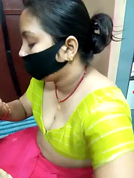 Snapshot of Manjudear chatting on 4, 7, 2026 Manjudear online show from 4, 7, 2026