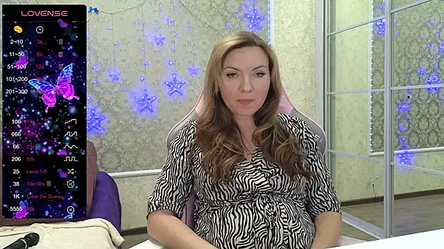 Snapshot of -DIVORA- chatting on 1, 3, 2025 -DIVORA- online show from 1, 3, 2025