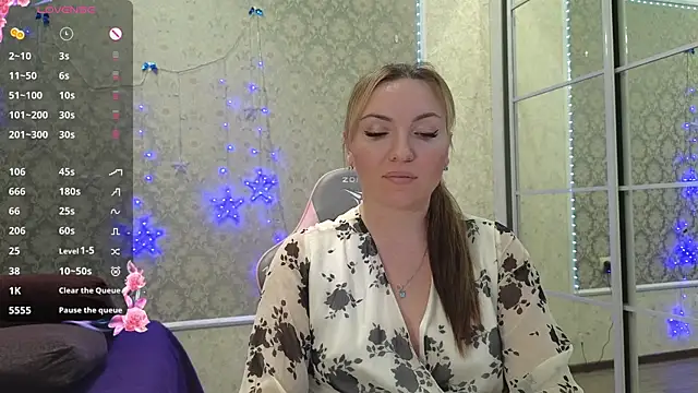 Snapshot of -DIVORA- chatting on 8, 3, 2025 -DIVORA- online show from 8, 3, 2025