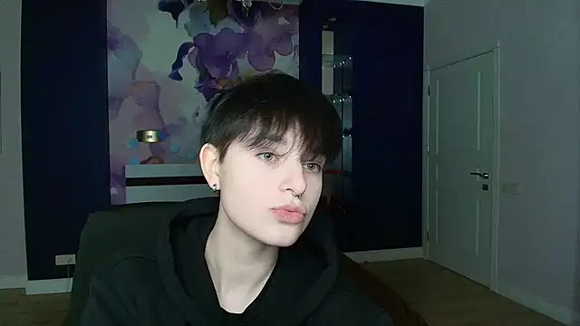 Snapshot of EmiliaYours chatting on 13, 12, 2024 EmiliaYours online show from 13, 12, 2024