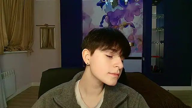 Snapshot of EmiliaYours chatting on 16, 12, 2024 EmiliaYours online show from 16, 12, 2024