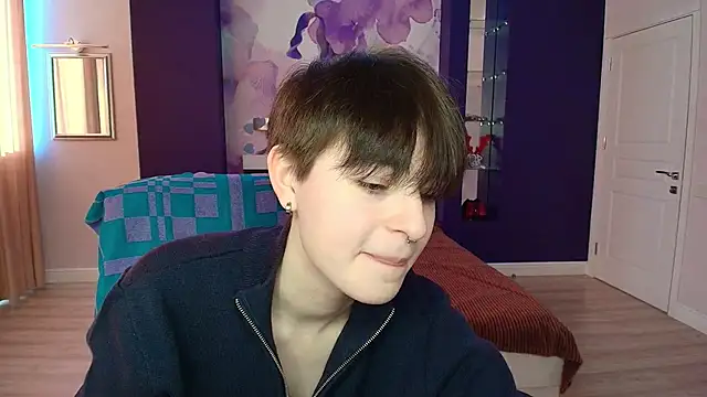 Snapshot of EmiliaYours chatting on 9, 2, 2025 EmiliaYours online show from 9, 2, 2025