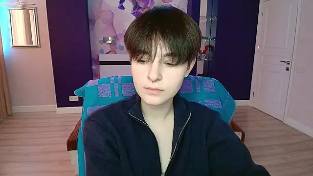 Snapshot of EmiliaYours chatting on 10, 2, 2025 EmiliaYours online show from 10, 2, 2025