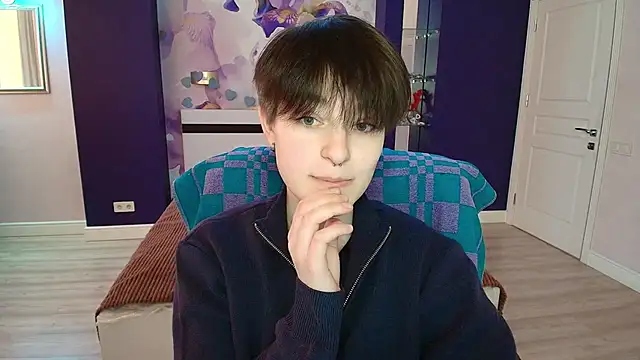 Snapshot of EmiliaYours chatting on 16, 2, 2025 EmiliaYours online show from 16, 2, 2025