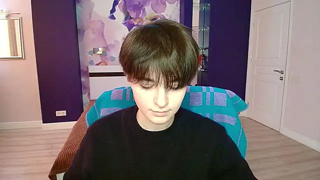 Snapshot of EmiliaYours chatting on 18, 2, 2025 EmiliaYours online show from 18, 2, 2025